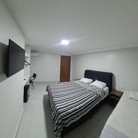 Nasser Hotel Aeroporto Núcleo Bandeirante 外观 照片