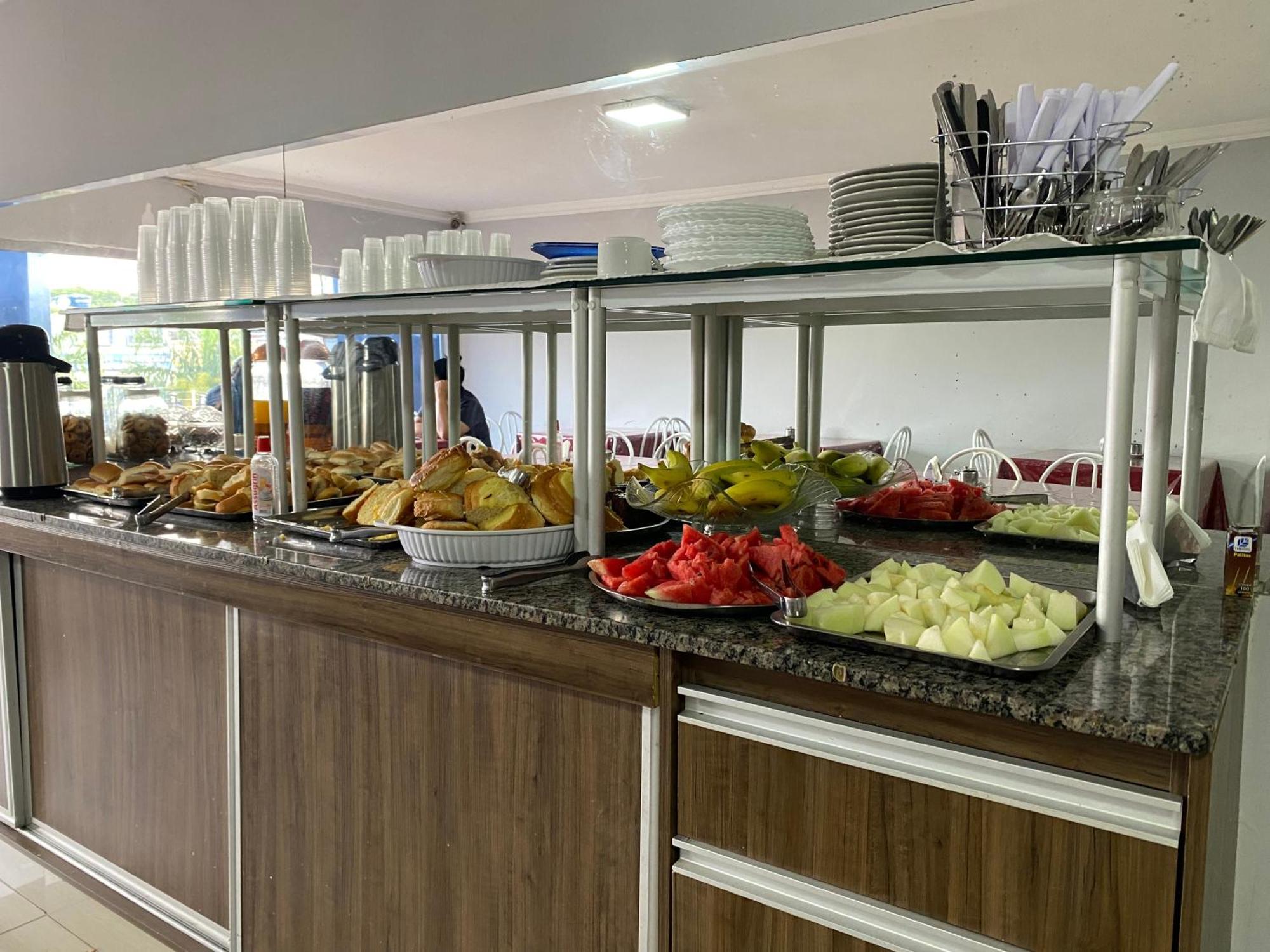 Nasser Hotel Aeroporto Núcleo Bandeirante 外观 照片